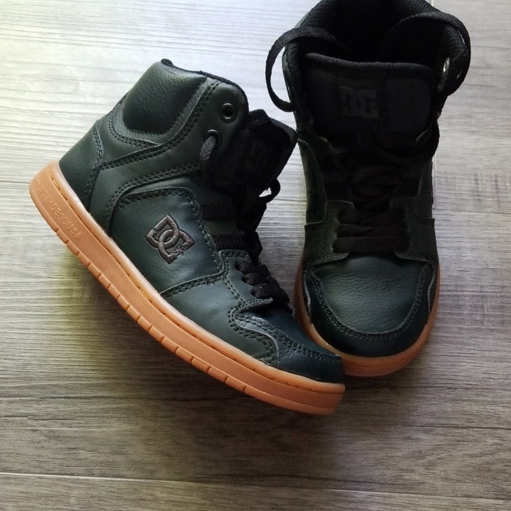 DC kids boots 1